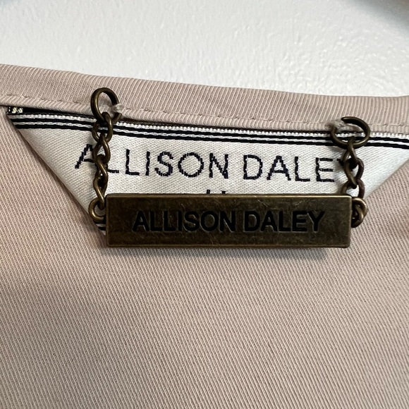 NWOT Allison Daley plus size beige utility jacket, size 16. - Picture 4 of 14